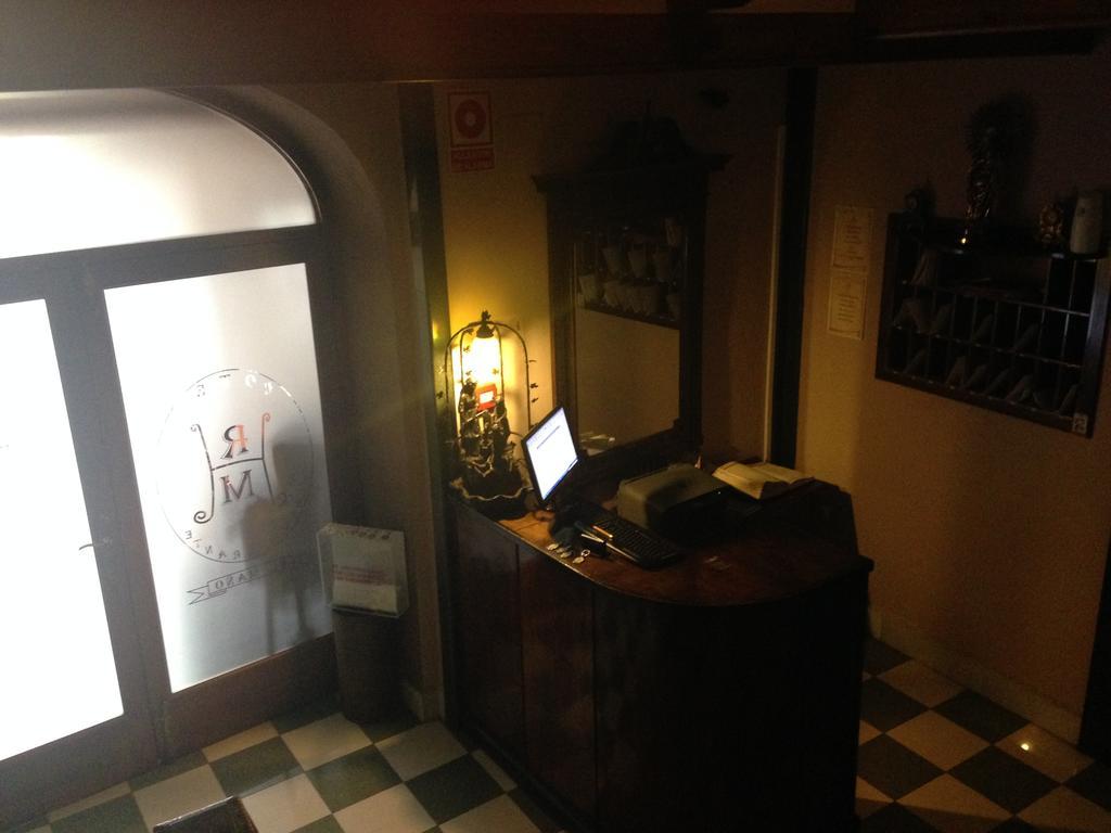 Hotel El Mano Huescar Luaran gambar